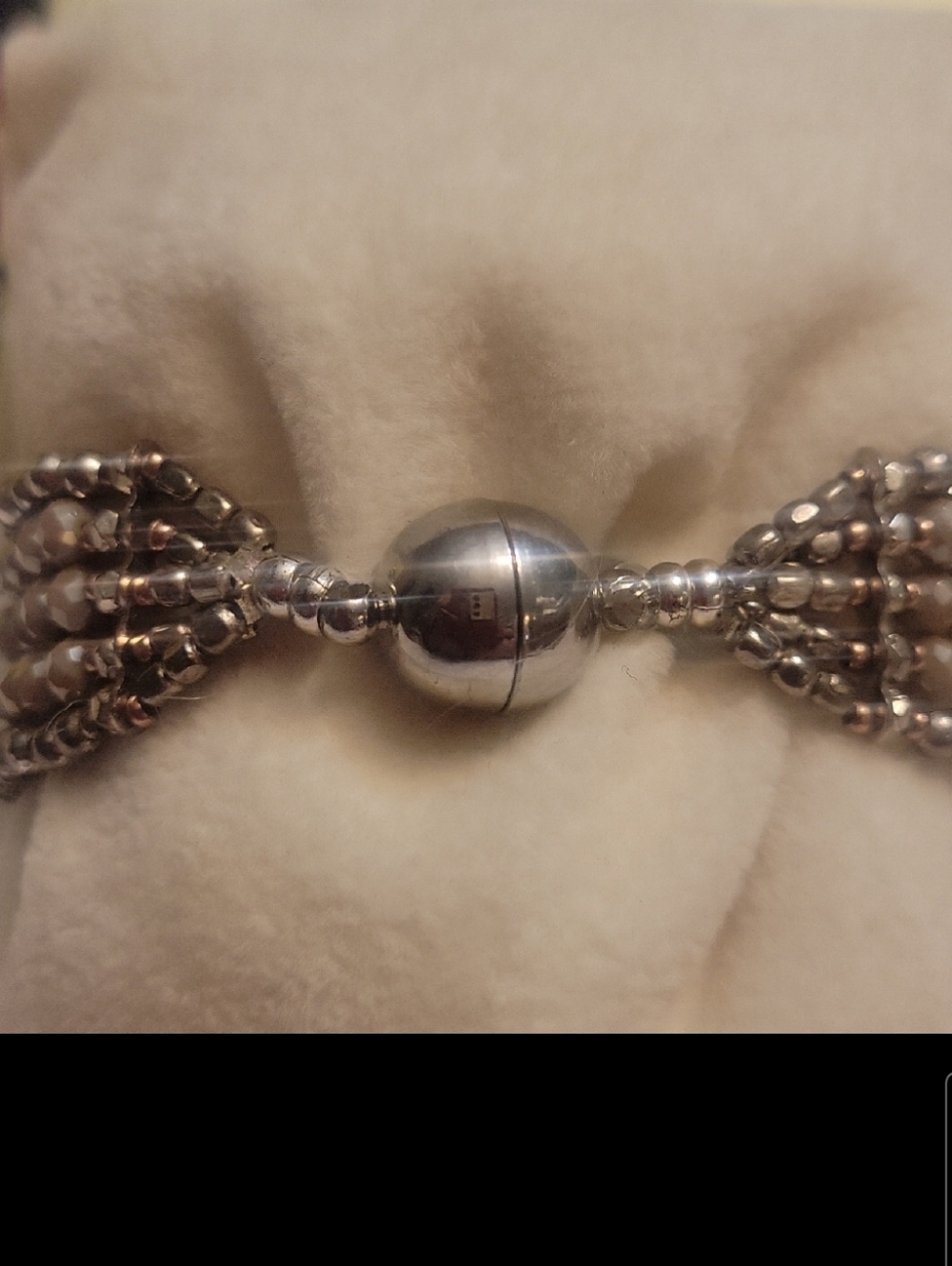 Arm Candy by Eye Candy Luxe Multi-Strand Bracelet Stack - Picture 6 of 7